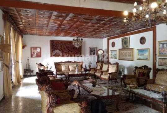 For Sale: Residential House and Boarding House in the City Center of Salatiga, Central Java