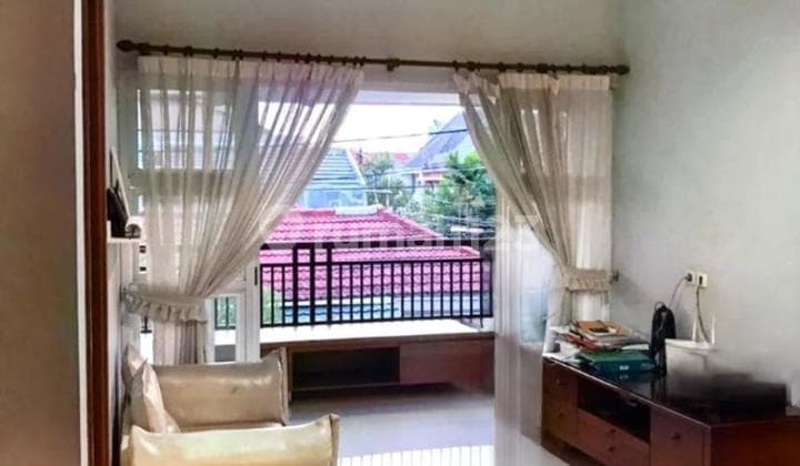 Dijual Rumah Luas dan terawat Di Pulo Asem Jakarta Timur