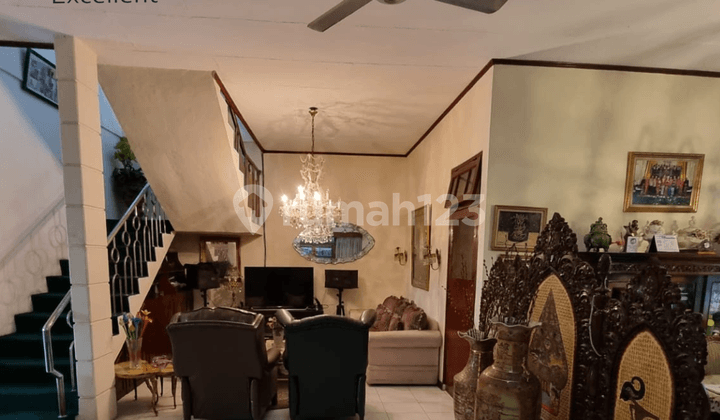 Dijual Cepat Turun Harga Rumah Asri di Jl Ciomas Kebayoran Baru, Jakarta Selatan