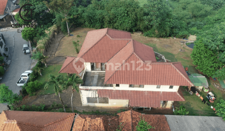 Dijual Rumah Dengan Tanah Luas Di Komplex Arco Sawangan