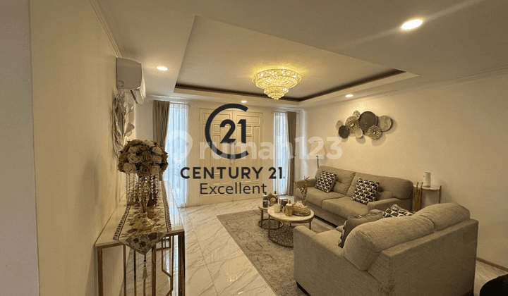 Dijual rumah nyaman di Ampera Jakarta Selatan