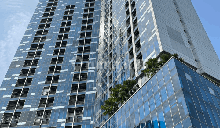 Price Reduced Premium Office Space for Sale in Plaza Slipi Palmerah Building