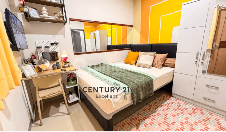 For Quick Sale, Fully Furnished Boarding House in Tanjung Duren, West Jakarta