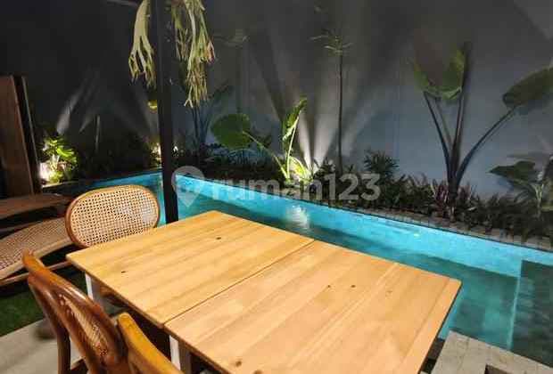 Luxury Rental of Exclusive Furnished House in Kota Baru Parahyangan, Bandung