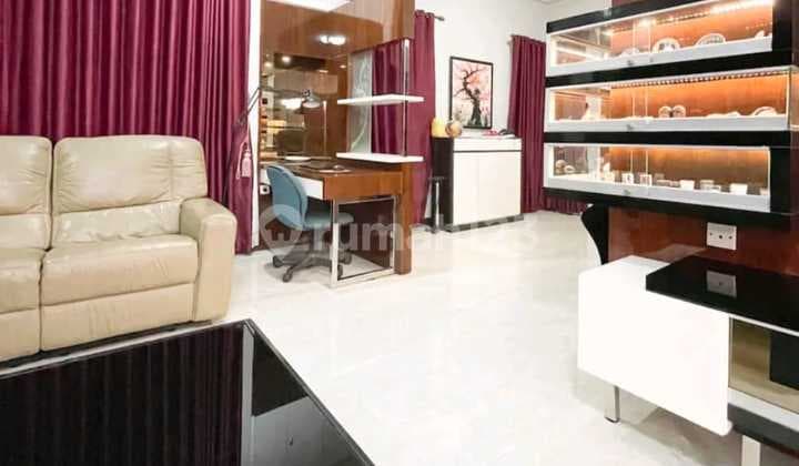 Exclusive corner home with a wide backyard area in Kota Baru Parahyangan