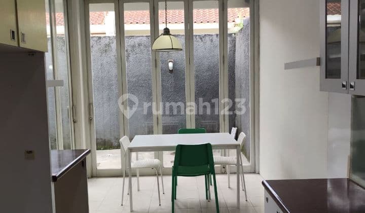 Comfortable Open Space Ready-to-Occupy House in Jingganagara, Kota Baru Parahyangan, Bandung