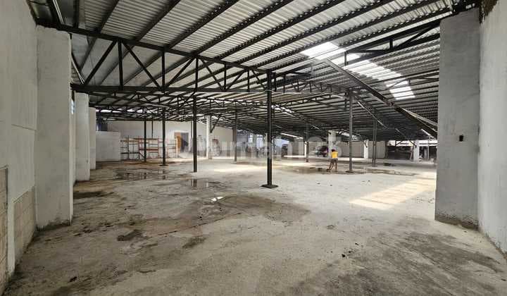 Disewakan Gudang Lokasi Strategis di Mainroad Padalarang