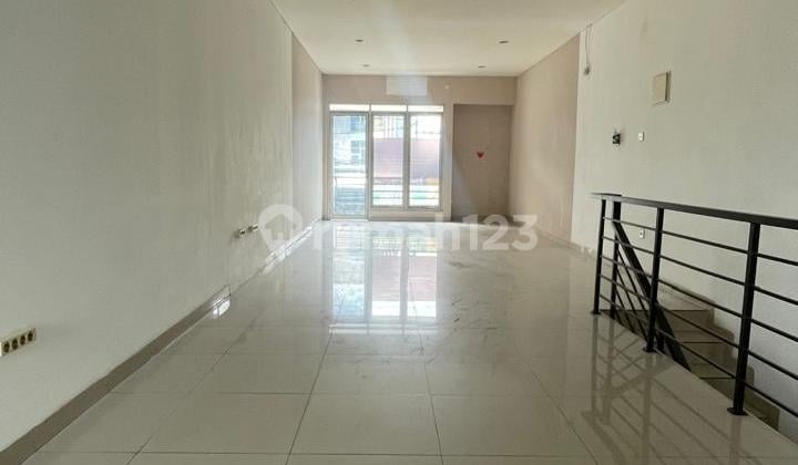 Ruko Mainroad 3 Lantai Siap Usaha di H Amir Mahmud Cimahi