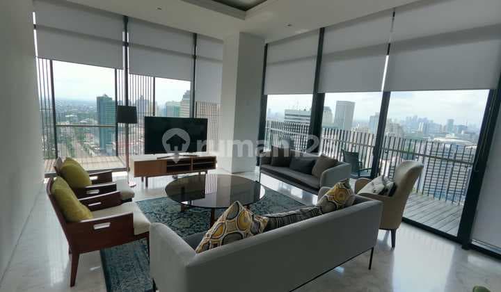 DISEWAKAN APARTEMEN SENOPATI SUITES TOWER 3 HIGH FLOOR BIG BALCONY 3 BEDROOMS