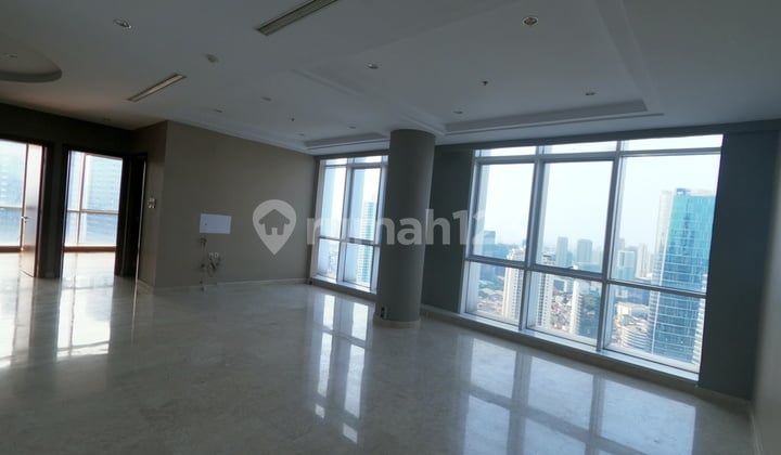 Disewakan Apartemen Oakwood Megakuningan 3br Unfurnished