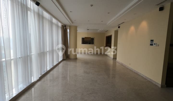 Disewakan Apartemen Oakwood Mega Kuningan 3br Semifurnished