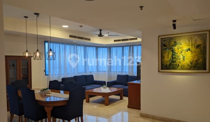 Dijual Apartemen Park Royale Gatot Subroto 3 Bedrooms