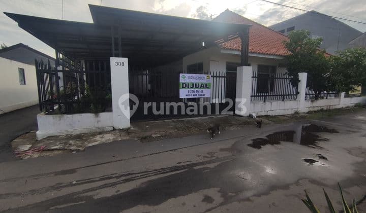 House for sale, land measurement across Satpol PP office on Drajat Street, Cirebon city.