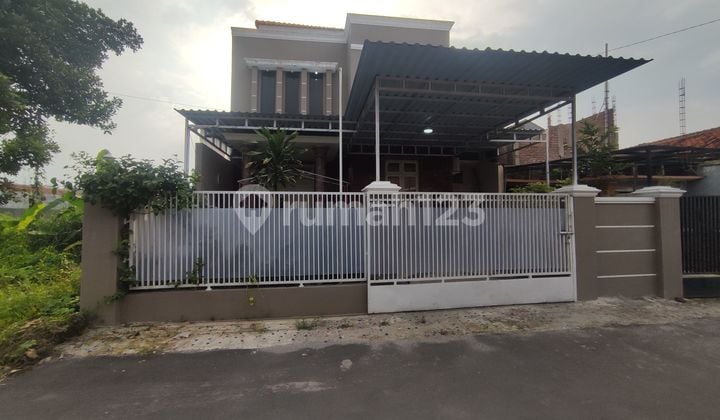 Rumah Adem Ayem siap huni sebrang toserba Yogya Slawi