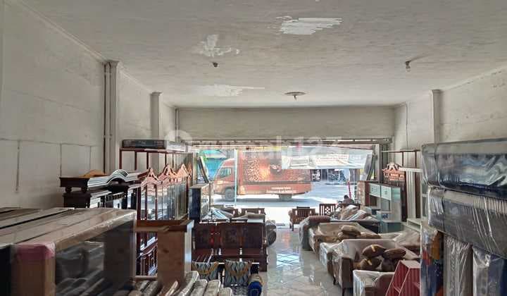 Ruko Sangat Strategis Di Pusat Bisnis Kota Brebes