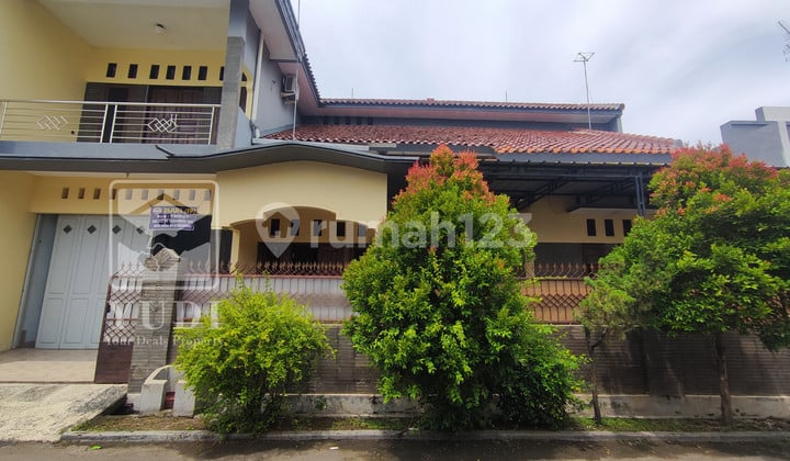 Rumah Rapi Di Kawasan Kampus / Pendidikan Kota Cirebon