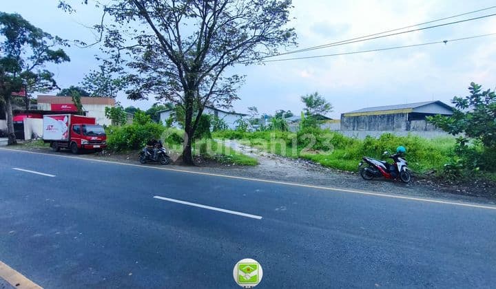 "The land in the Warehouse Area of Tasikmalaya City has container access."
