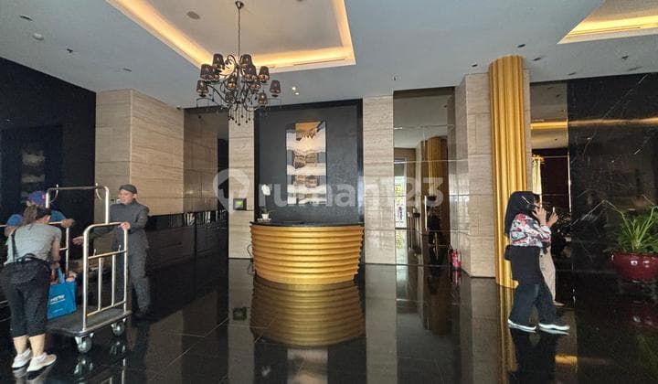 Apartemen Kempinski Bundaran Hi Thamrin Jakarta Pusat Luas 157m2 Lantai.56 Hrg Murah Mewah Furnish Murah Cash Only