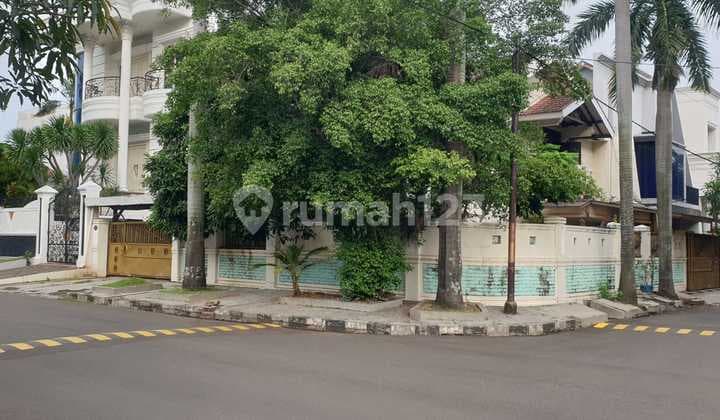 Rumah Lelang Hook Janur Elok Kelapa Gading