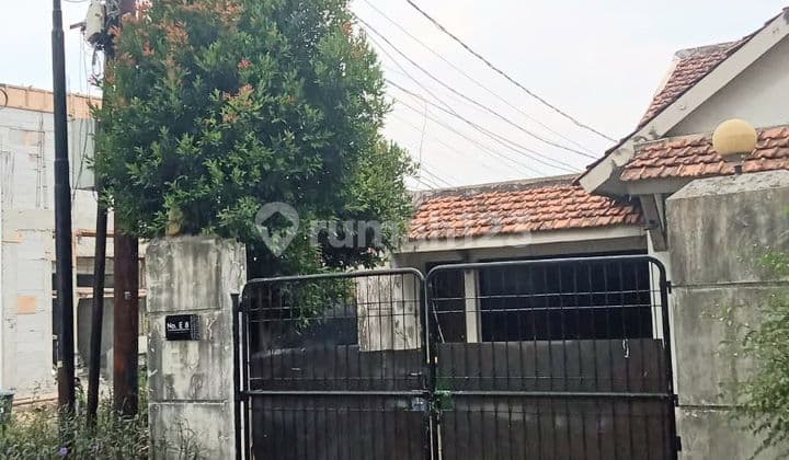 Rumah Asri di Jl Taman Wijayakusuma V Pondok Labu Halaman Luas