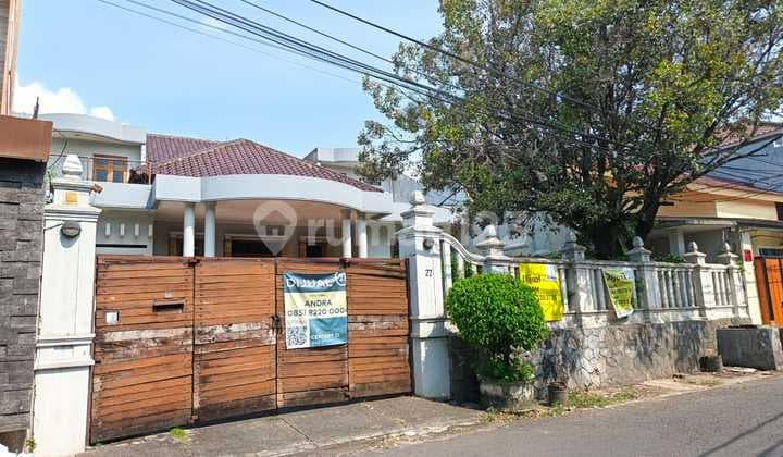 Rumah 2 Lantai di Jl Sasak Cipete Selatan Cilandak Jakarta Selatan