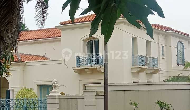 Rumah Mewah di Jl Anggrek Indah Lestari Cilandak Jakarta Selatan
