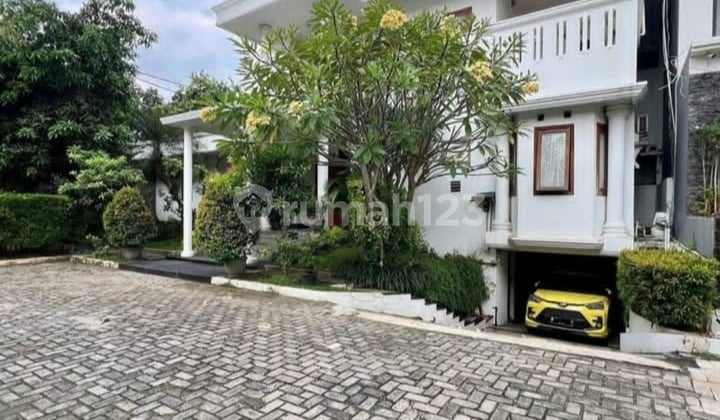Rumah Komplek, Asri,Aman,Tenang di Pejaten Barat, Jakarta Selatan