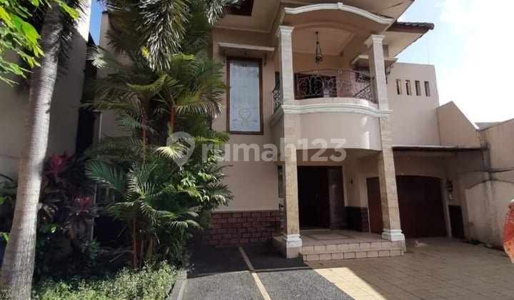 Rumah Asri,Nyaman,Shm, Halaman Luas di Jagakarsa, Jakarta Selatan,