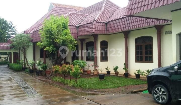 Rumah Ngantong + Pav, Bebas Banjir, Halaman Luas, Kalibata,Jaksel