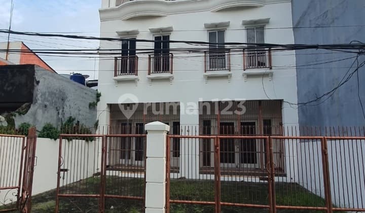 2 Bangunan 3.1/2 Lantai, Shm,Dibawah Harga Apraisal di Pasar Baru