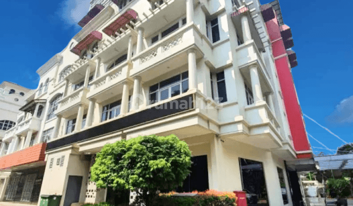 Jual Cepat Hotel Aktif Dekat dengan Plaza Senayan Jakarta Selatan