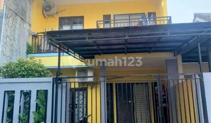 Dijual Rumah 2 LT di Perum Taman Royal 2 Cipondoh Tangerang