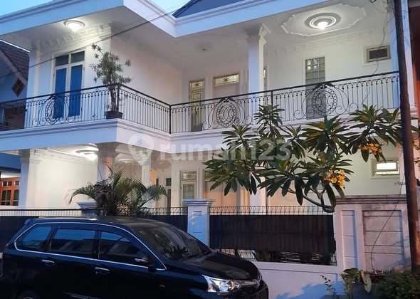 Jual Rumah Modern,Minimalis Griya Loka BSD Tangerang Selatan