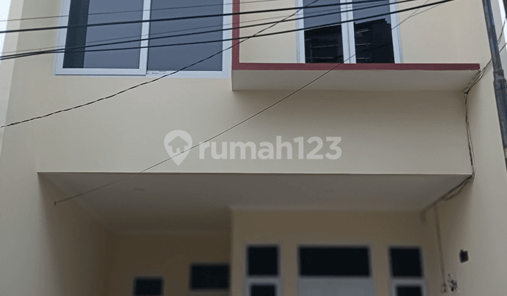 Jual Rumah Baru Renovasi Strategis Cipondoh Makmur Tangerang
