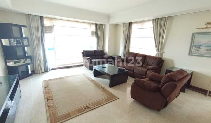 Homey Unit, Good Quality Building With Nice 3 Bedrooms Fully Furnished At Casablanca Apartment