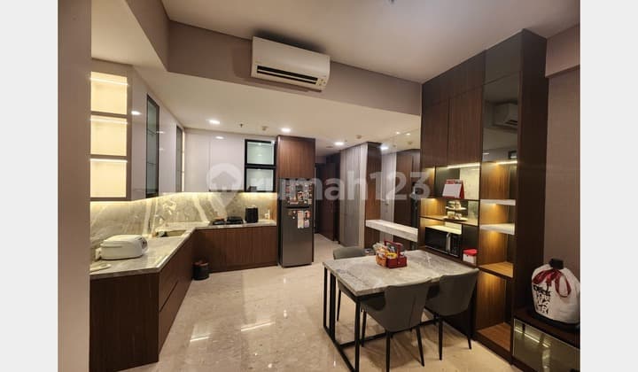 Ready To Move In, Modern Unit, High Quality Apartment, Fully Furnished At Marigold Navapark BSD