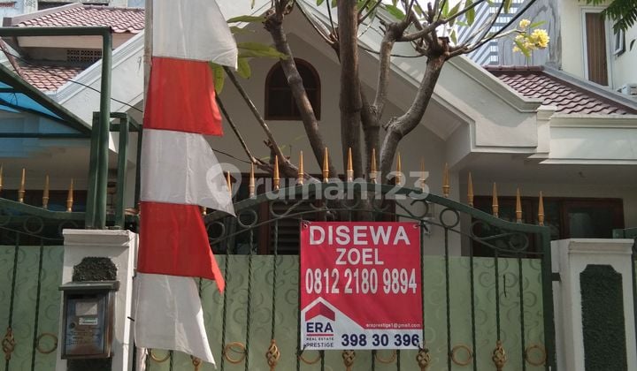 Rumah atau Kantor Strategis di Kawasan Cbd Menteng, Jakarta Pusat