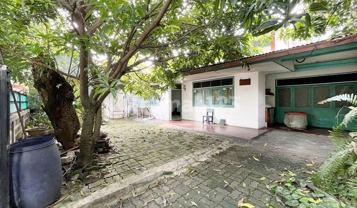 Rumah Komersial Strategis Di Kemandoran, Jakarta Selatan