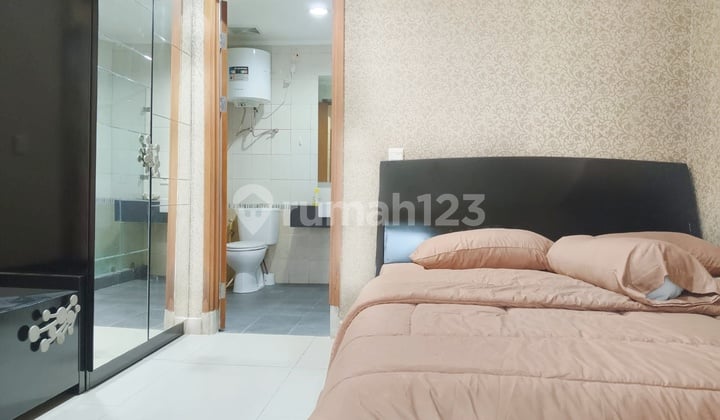 Sewa 3br, Sahid Sudirman Apartemen, Jakarta