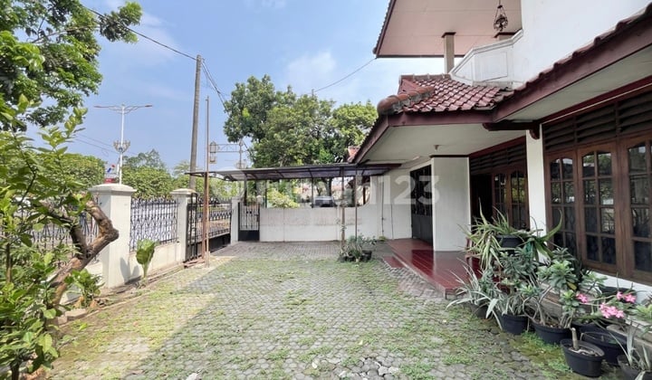 Elegansi Urban di Kawasan Duren Sawit, Raden Inten Jakarta Timur