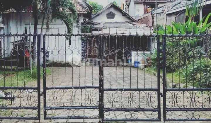 Rumah Menteng - Cikini, Lokasi Emas Komersial Zone Jakarta Pusat