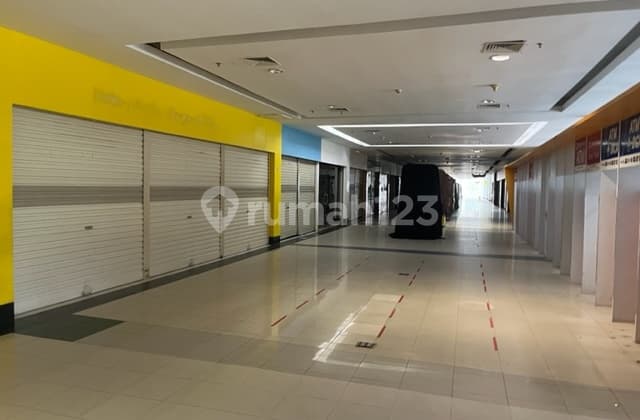 Bangunan Komersial di Paramount Serpong