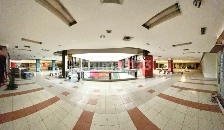 Gedung Luas 6.065M2, di Jl. Juanda Bekasi Timur