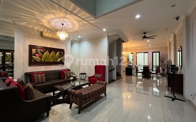 Rumah Menteng Ukuran Sedang Siap Huni
