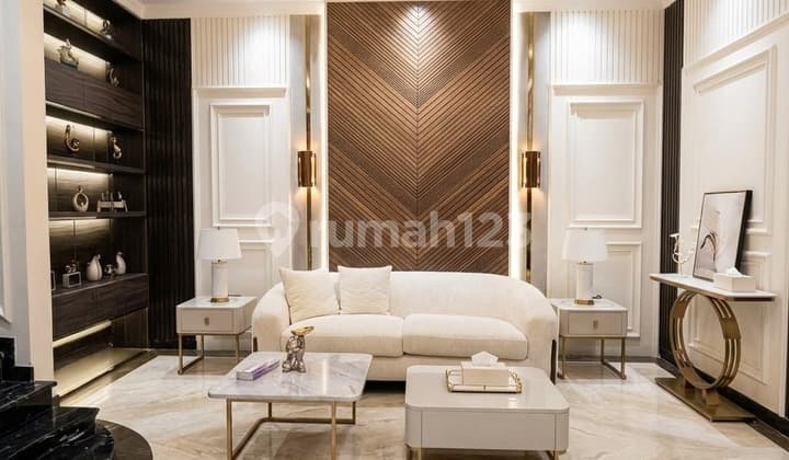 Rumah Menteng Jalan Raya Siap Huni & Lux 10 Menit ke Plaza Indonesia