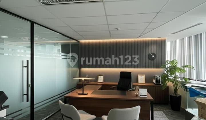 Office Space Premium, The City Tower Thamrin