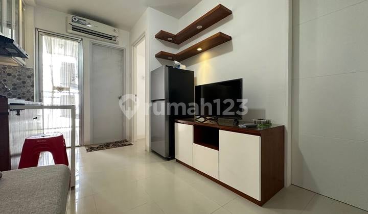 Ready-to-Occupy 2Br Apartment Bassura City Cipinang Furnished
