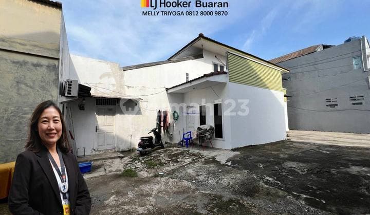 Rumah Luas di Komplek Kodam Jalan Cempaka Jatiwaringin Jakarta Timur