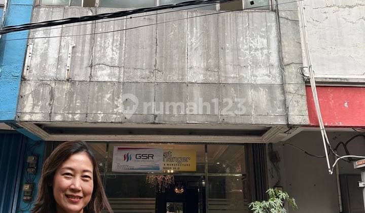 Dijual Ruko Komersil Cocok untuk Kantor di I Gusti Ngurah Rai Klender Jakarta Timur