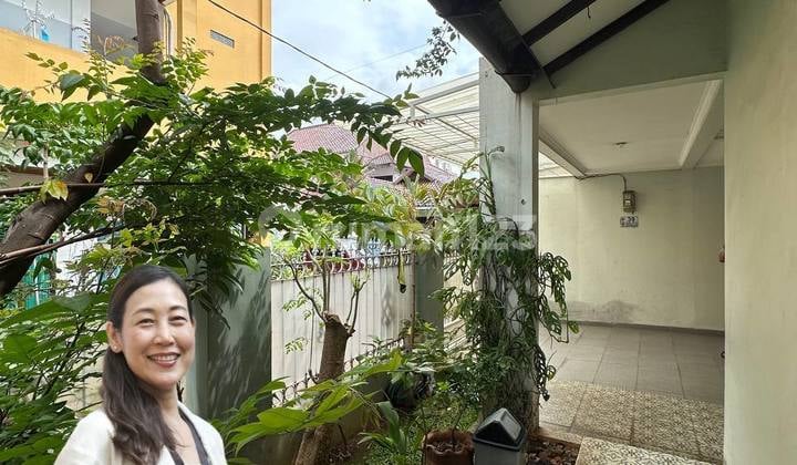 Rumah Asri Ada Balkon Luas di Curug Cempaka Jati Cempaka Bekasi